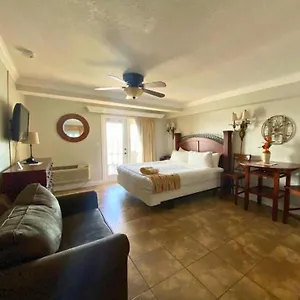 Beso Del Sol Resort Dunedin